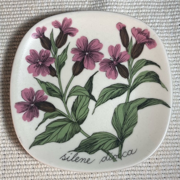 Arabia Finland - Esteri Tomula Decorative Plate - Picture 1 of 2